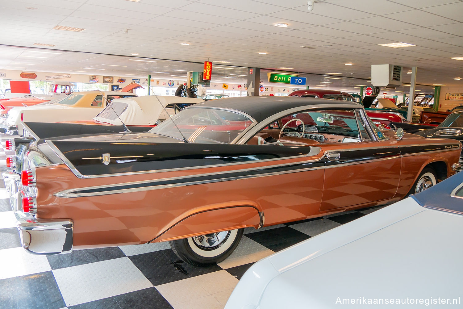 Dodge Regal Lancer uit 1958